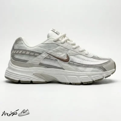 کتونی خارجی یونیسکس نایک اینیشیتور سفید خاکستری قهوه‌ای Nike Initiator Phantom Light Bone Sail Brown IB4339-001