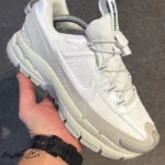 کتونی خارجی مردانه نایک زوم ومرو Nike Zoom Vomero Roam - تصویر 3