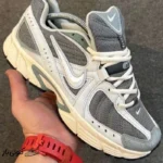 کتونی خارجی مردانه نایک مدل p7000 طوسی کرم Nike p7000 model grey cream - تصویر 3