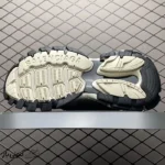 کتونی خارجی مردانه بالنسیاگا ترک Balenciaga Track.2 Beige - Image 4